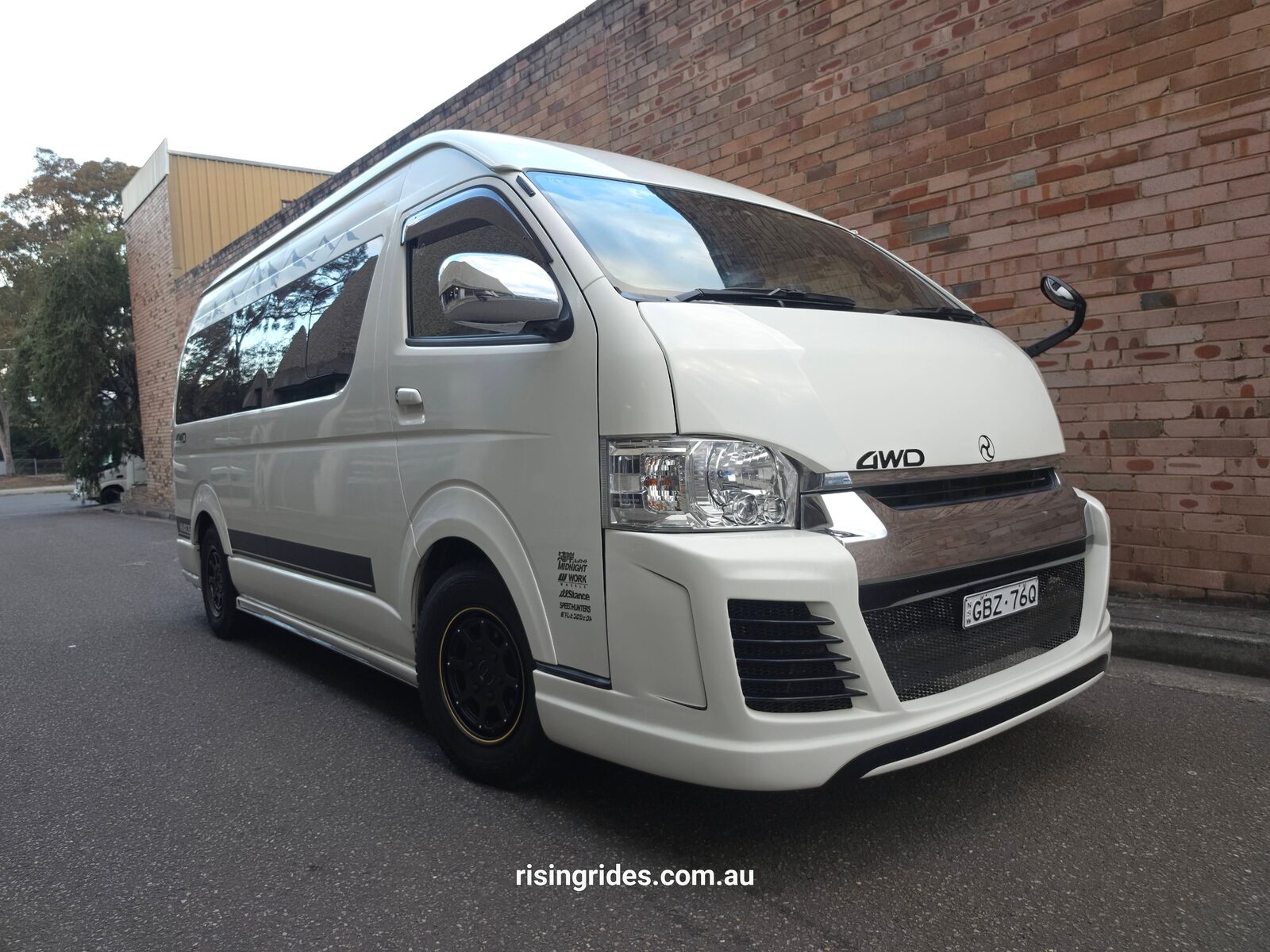 2014 Toyota HiAce TRH226K SLWB 4WD — "The Shark"